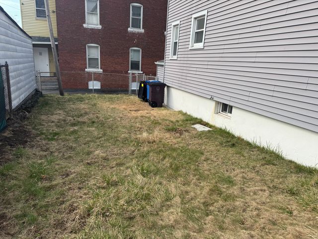 69 Smith Street 2, New Britain, CT 06053