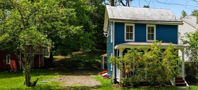 67 Kelly Street, Rhinecliff, NY 12574