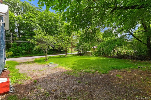 67 Kelly Street, Rhinecliff, NY 12574