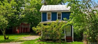 67 Kelly Street, Rhinecliff, NY 12574