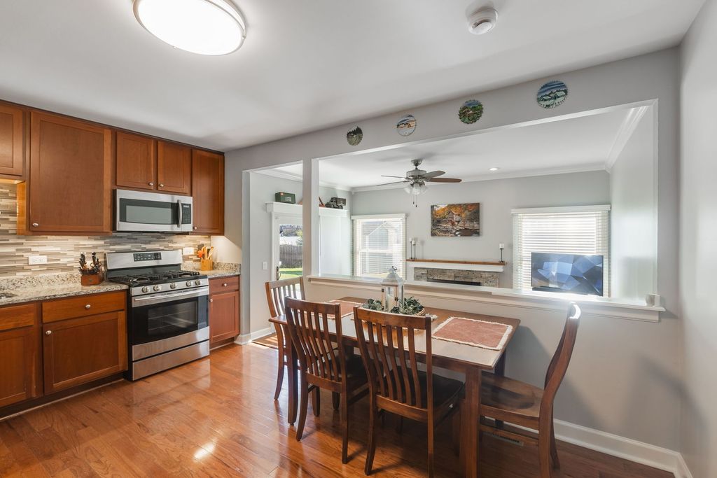 844 Voyager Drive, Bartlett, IL 60103 — photo 3