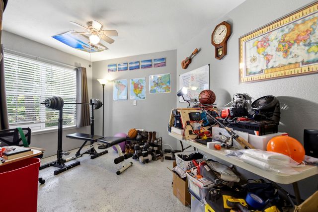 38 Dovewing Place, The Woodlands, TX 77382
