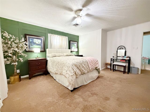 549 Farmington Road, Montgomery, AL 36109