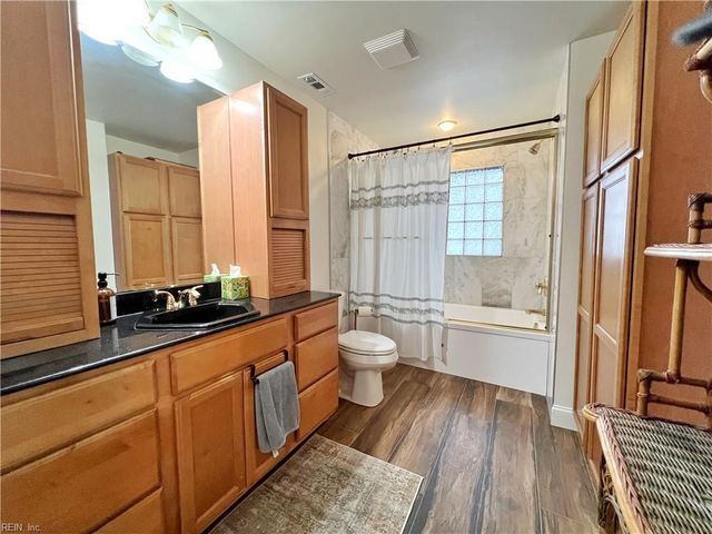 2466 Fentress AVE, Virginia Beach, VA 23455