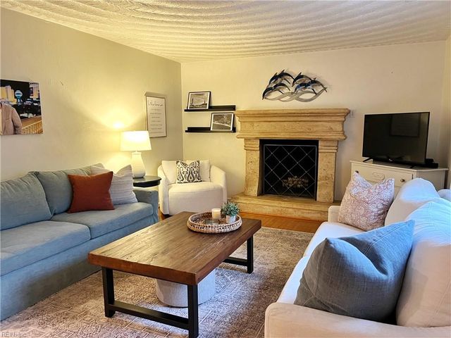 2466 Fentress AVE, Virginia Beach, VA 23455