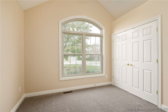 2008 Autumn Ridge Drive, Sellersburg, IN 47172