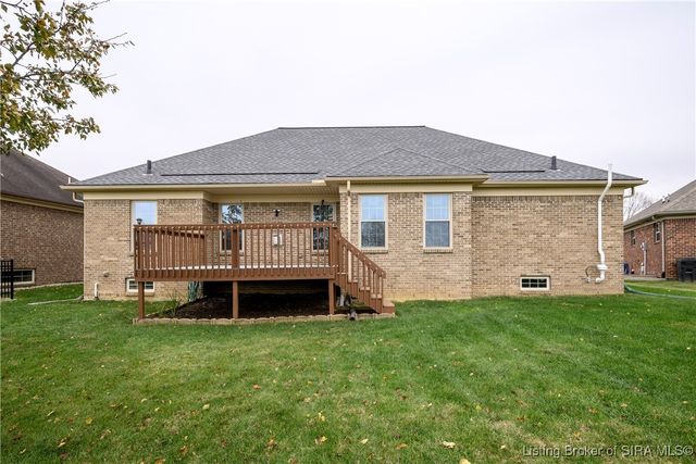 2008 Autumn Ridge Drive, Sellersburg, IN 47172