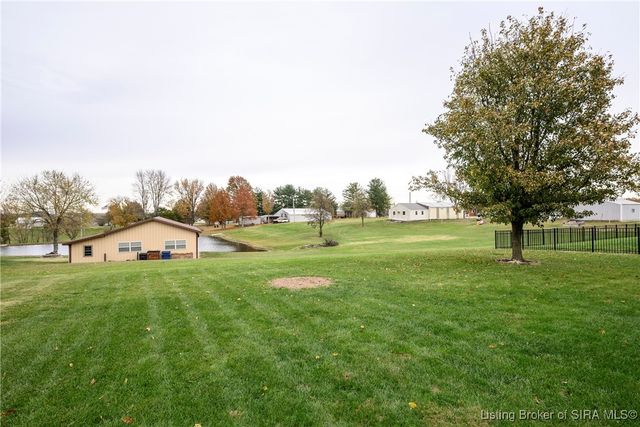 2008 Autumn Ridge Drive, Sellersburg, IN 47172