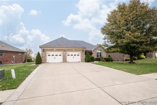 2008 Autumn Ridge Drive, Sellersburg, IN 47172