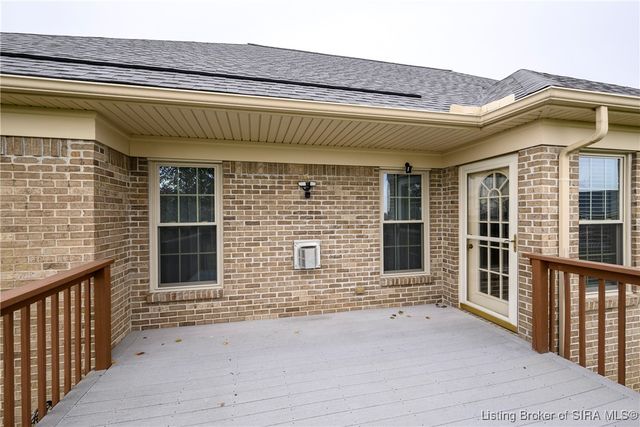 2008 Autumn Ridge Drive, Sellersburg, IN 47172