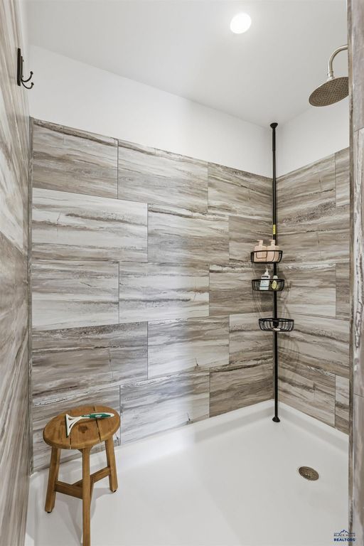 1661.119 E PHILADELPHIA, Rapid City, SD 57703