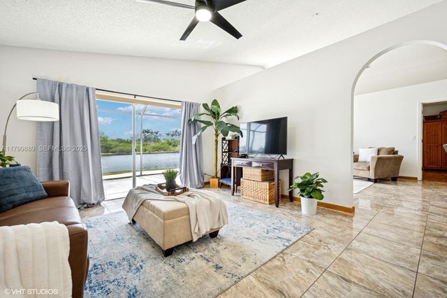 1910 SW 183rd Terrace, Miramar, FL 33029
