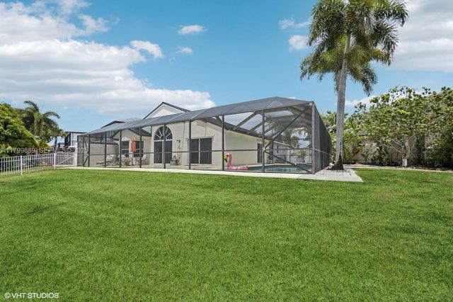 1910 SW 183rd Terrace, Miramar, FL 33029