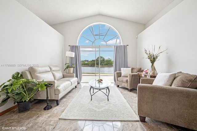 1910 SW 183rd Terrace, Miramar, FL 33029