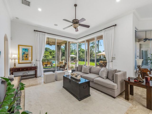 506 Ridge DR, Naples, FL 34108