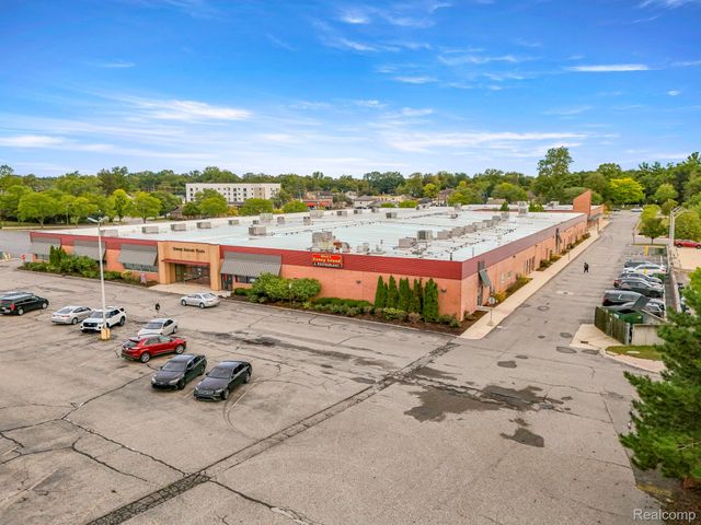 35425 W Michigan Avenue 3633, Wayne, MI 48184