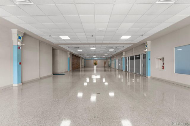 35425 W Michigan Avenue 3633, Wayne, MI 48184