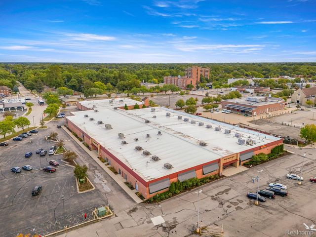 35425 W Michigan Avenue 3633, Wayne, MI 48184
