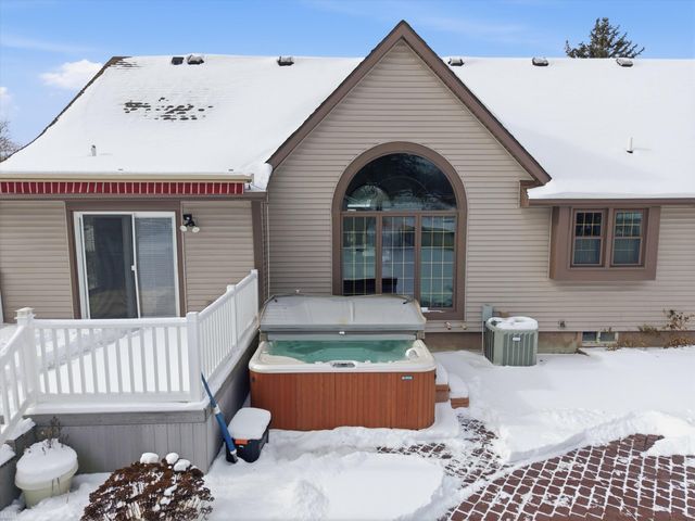 11378 Runnells Drive, Vienna, MI 48420