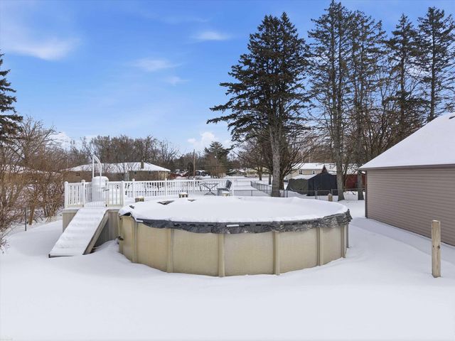 11378 Runnells Drive, Vienna, MI 48420