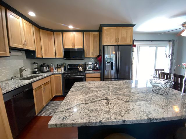 26851 S 620 Road, Grove, OK 74344