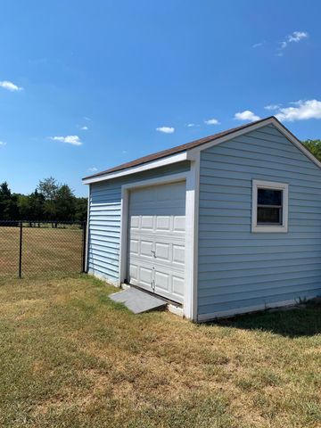 26851 S 620 Road, Grove, OK 74344