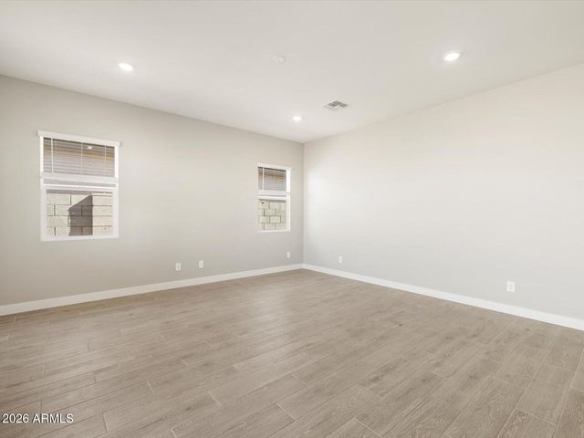 8074 N 185TH Drive, Waddell, AZ 85355