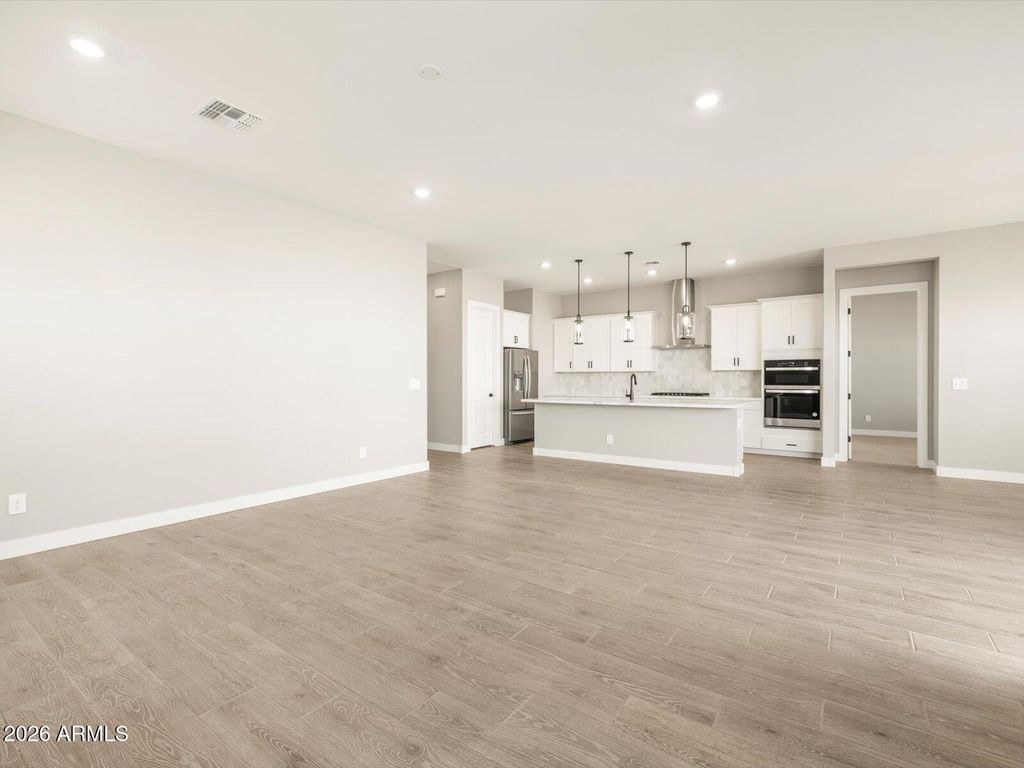 Image 24 of property listing at 8074 N 185TH Drive, Waddell, AZ 85355