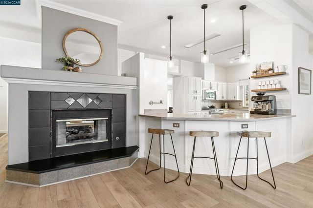 19175 Carlton Ave, Castro Valley, CA 94546