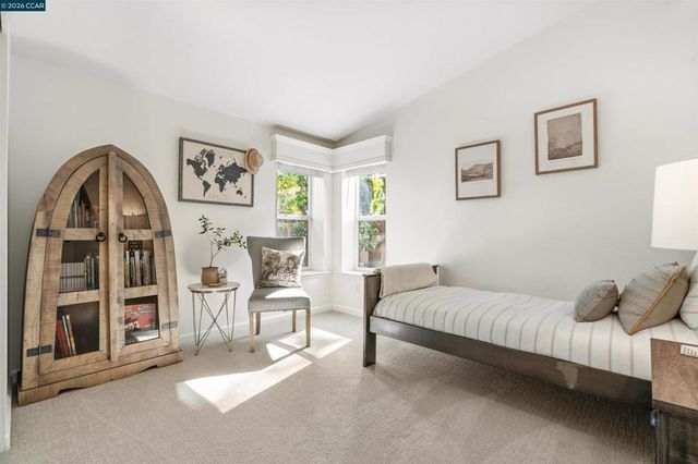 19175 Carlton Ave, Castro Valley, CA 94546