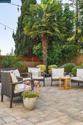 19175 Carlton Ave, Castro Valley, CA 94546