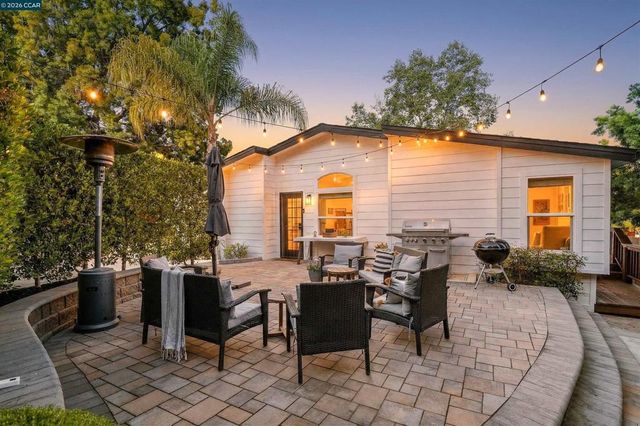 19175 Carlton Ave, Castro Valley, CA 94546