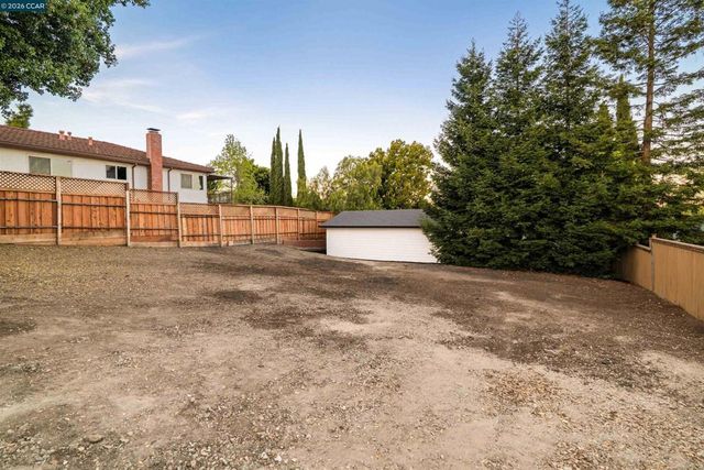 19175 Carlton Ave, Castro Valley, CA 94546