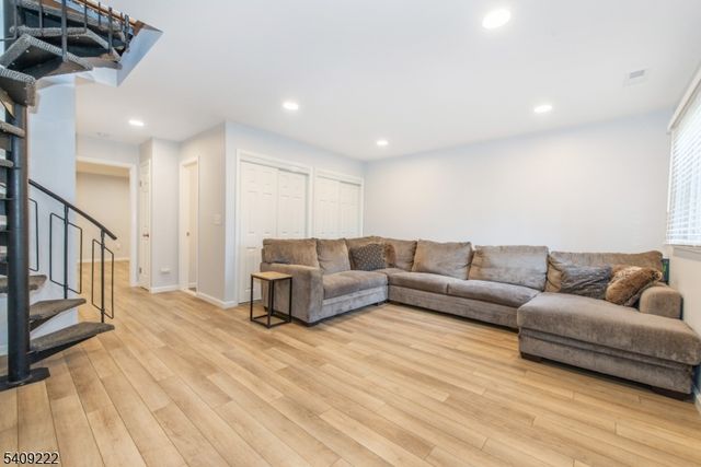 10 Augusta Dr 9, Vernon Twp., NJ 07462