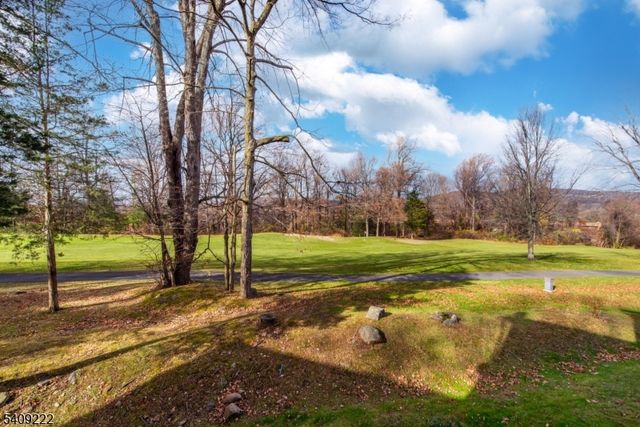 10 Augusta Dr 9, Vernon Twp., NJ 07462