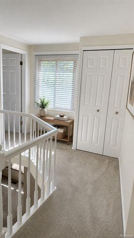 16966 White Haven Drive, Northville, MI 48168