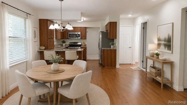 16966 White Haven Drive, Northville, MI 48168
