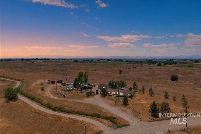 17903 Sand Hollow Rd, Caldwell, ID 83607 property photo