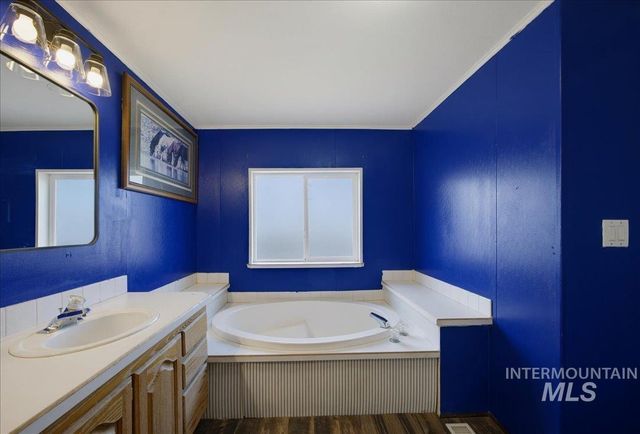 17903 Sand Hollow Rd, Caldwell, ID 83607