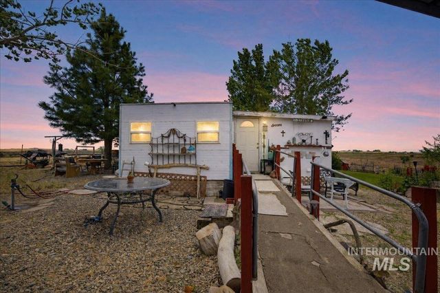 17903 Sand Hollow Rd, Caldwell, ID 83607