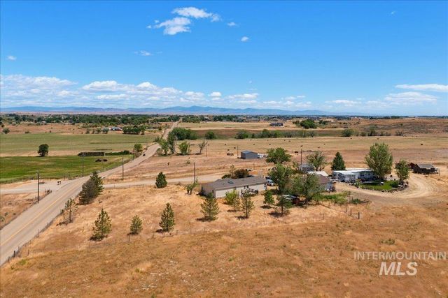 17903 Sand Hollow Rd, Caldwell, ID 83607
