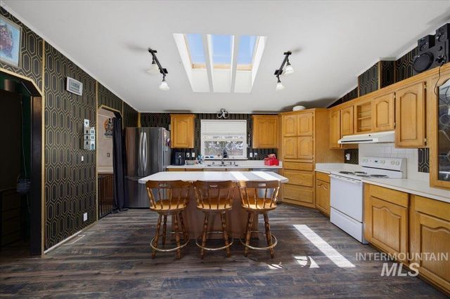 17903 Sand Hollow Rd, Caldwell, ID 83607