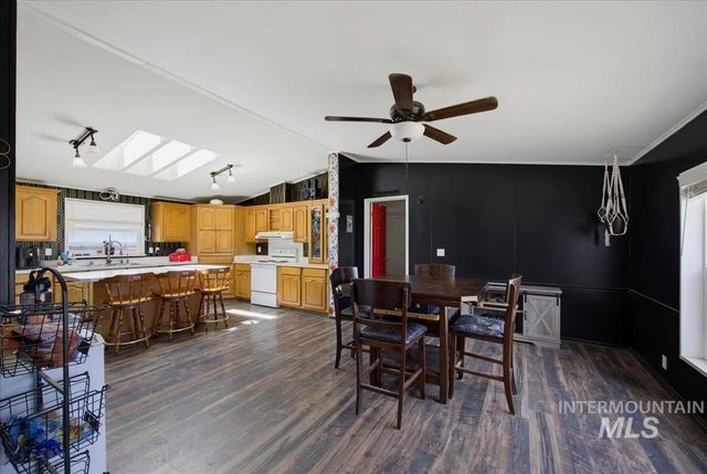 17903 Sand Hollow Rd, Caldwell, ID 83607