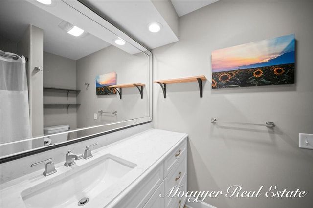 6204 Tahoe Drive, Grand Rapids, MI 49546
