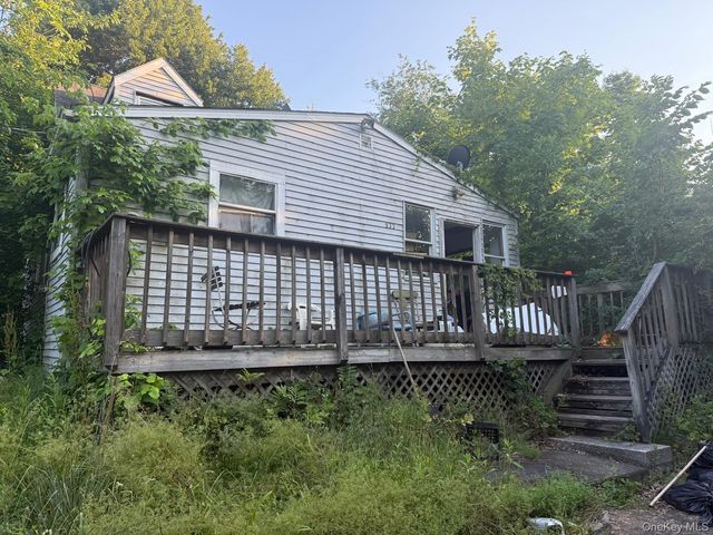 933 South Street, Highland, NY 12528