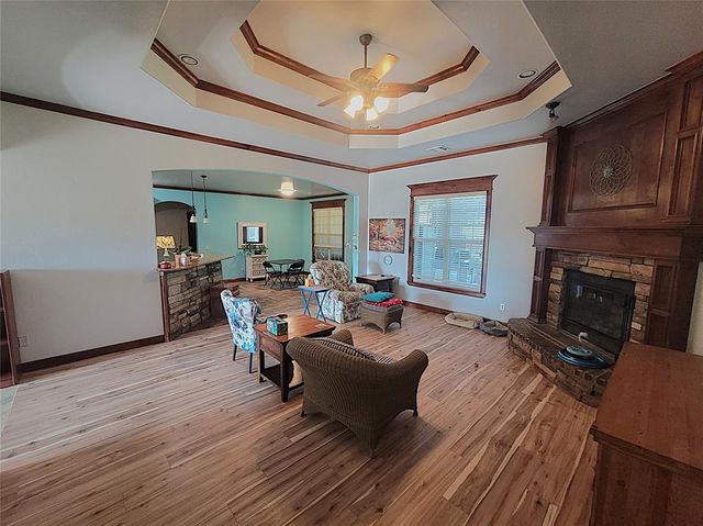 8319 Shadow Lake Drive, Blanchard, OK 73010