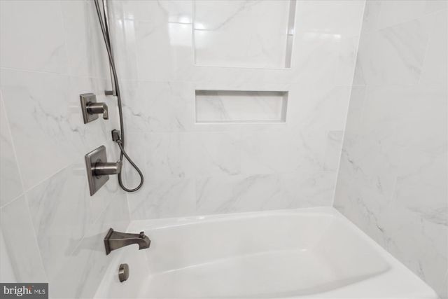 2234 SENSENEY LN, Falls Church, VA 22043