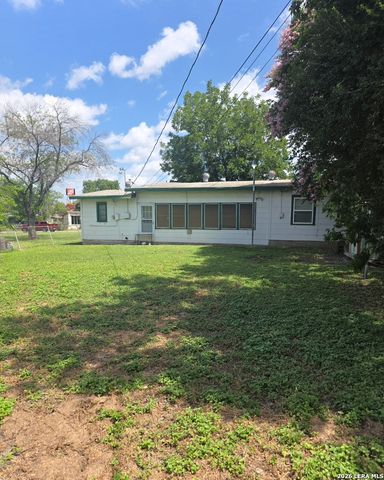 214 Glad, San Antonio, TX 78223