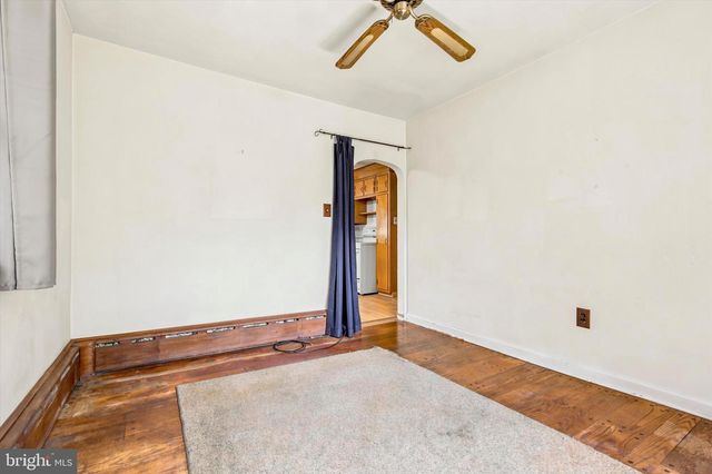 2206 LENHART RD, Colmar, PA 18915