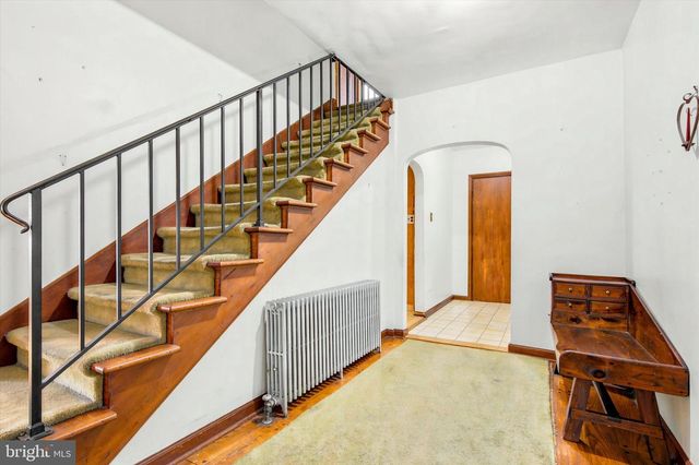 2206 LENHART RD, Colmar, PA 18915